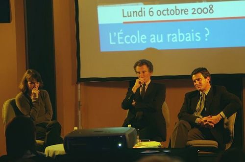 Evry - Debat l ecole au rabais - Jack Lang - Mara Goyet - Manuel Valls 01